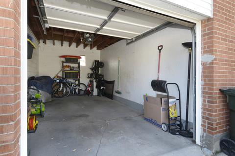 616 E Shabonee Trl, Mount Prospect, IL 60056 photo 5