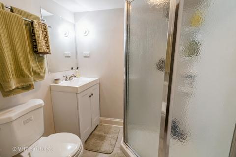 1071 E Prairie Ave, Des Plaines, IL 60016 photo 12