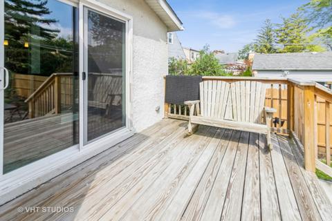1071 E Prairie Ave, Des Plaines, IL 60016 photo 15