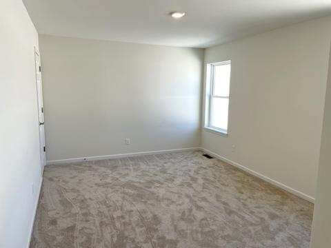 600 Apple Valley Rd, Harvard, IL 60033 photo 3