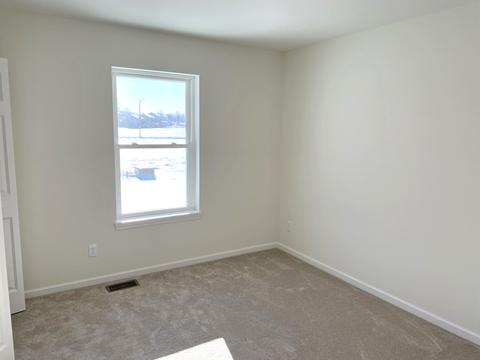 600 Apple Valley Rd, Harvard, IL 60033 photo 5