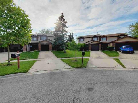534 Surf Ct, Wheeling, IL 60090 photo 2