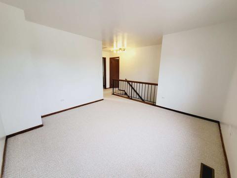 534 Surf Ct, Wheeling, IL 60090 photo 15