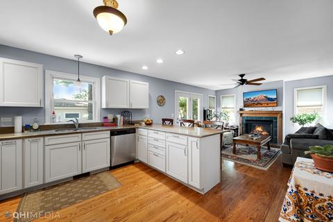 9931 S Artesian Ave, Chicago, IL 60655 photo 9