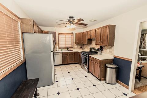 115 W Cypress St, Normal, IL 61761 photo 18