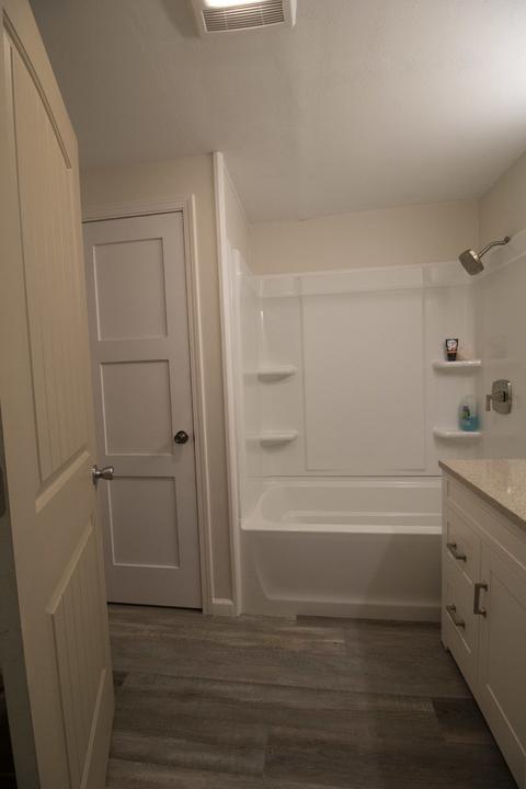 956 E Jackson St, Morris, IL 60450 photo 16