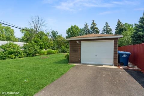 2721 Eisenhower Dr, Des Plaines, IL 60018 photo 15