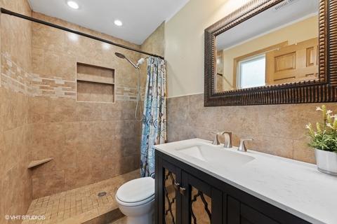 640 Western St, Hoffman Estates, IL 60169 photo 17