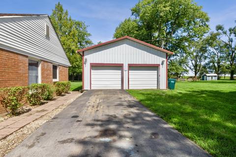 1665 W 2000s Rd, Kankakee, IL 60901 photo 13