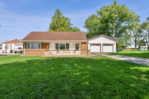 1665 W 2000s Rd, Kankakee, IL 60901 photo 1