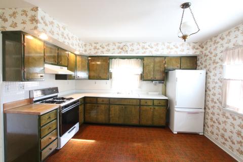 407 W Summit Ave, Normal, IL 61761 photo 9