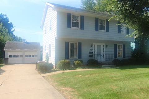 407 W Summit Ave, Normal, IL 61761 photo 1