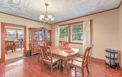 19 S Commonwealth Ave, Elgin, IL 60123 photo 7