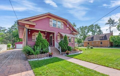 19 S Commonwealth Ave, Elgin, IL 60123 photo 3