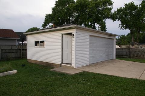 525 Parker Ave, Aurora, IL 60505 photo 7