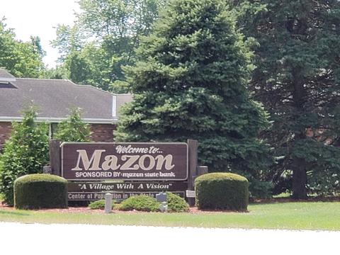 190 N Forrest Dr, Mazon, IL 60444 photo 17