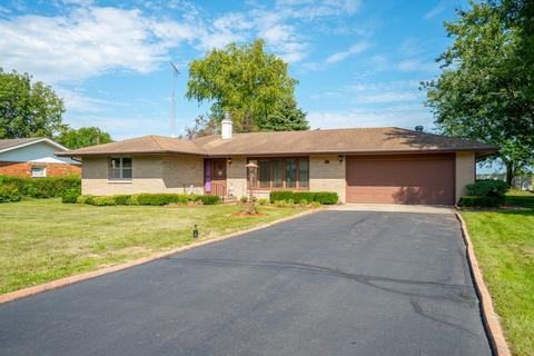 190 N Forrest Dr, Mazon, IL 60444 photo 1