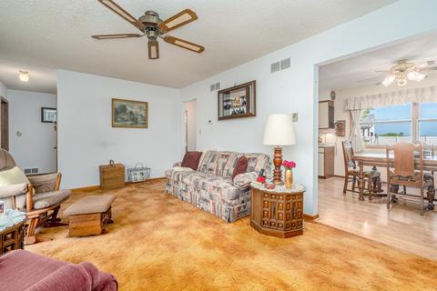 190 N Forrest Dr, Mazon, IL 60444 photo 7