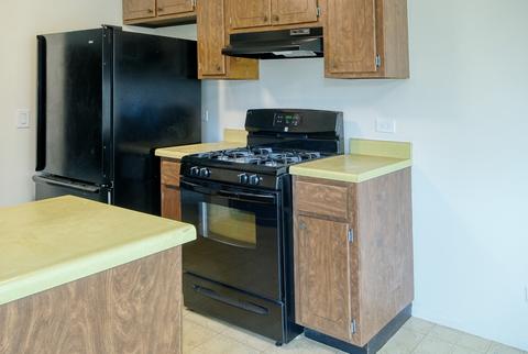 584 Williamsburg Ct #D2, Wheeling, IL 60090 photo 7