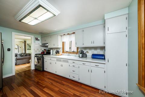1182 Duncan Ave, Elgin, IL 60120 photo 4