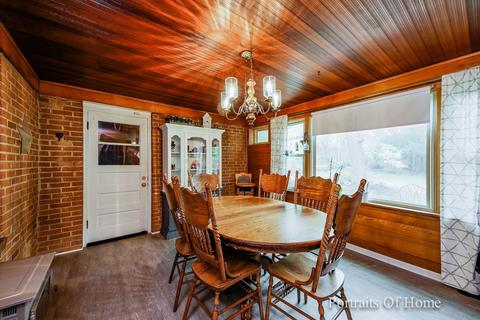 1182 Duncan Ave, Elgin, IL 60120 photo 5