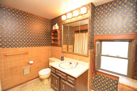 2108 Colby Dr, Mchenry, IL 60050 photo 20