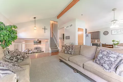 14521 Spaulding Ave, Midlothian, IL 60445 photo 4