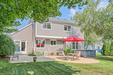 592 Covered Bridge Dr, Elgin, IL 60124 photo 31