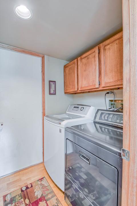 592 Covered Bridge Dr, Elgin, IL 60124 photo 13