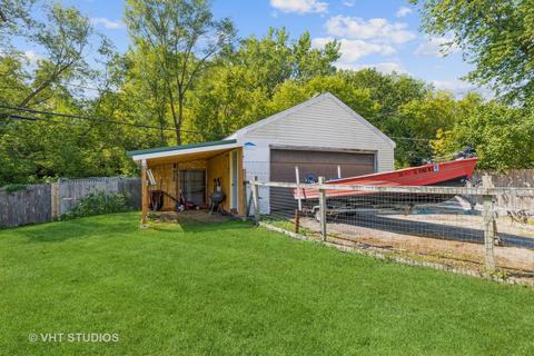 4301 Prairie Ave, Mchenry, IL 60050 photo 3