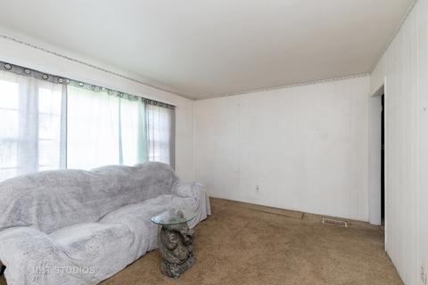 4301 Prairie Ave, Mchenry, IL 60050 photo 5
