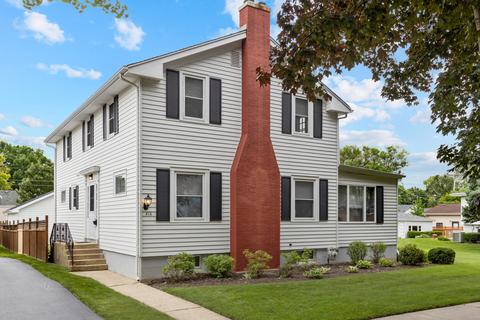 413 N Rush St, Itasca, IL 60143 photo 2