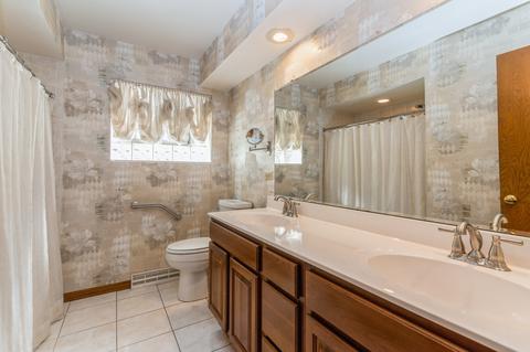 837 Maple Rd, Flossmoor, IL 60422 photo 11