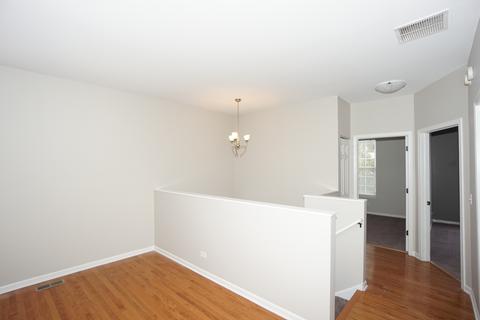 588 Declaration Ln, Aurora, IL 60502 photo 7