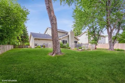 232 Westbrook Cir, Naperville, IL 60565 photo 3