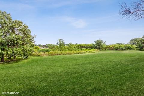 232 Westbrook Cir, Naperville, IL 60565 photo 4