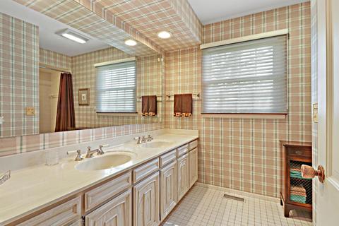 2289 Post Rd, Northbrook, IL 60062 photo 26
