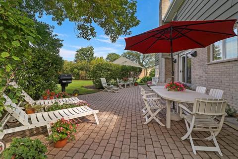 2289 Post Rd, Northbrook, IL 60062 photo 4