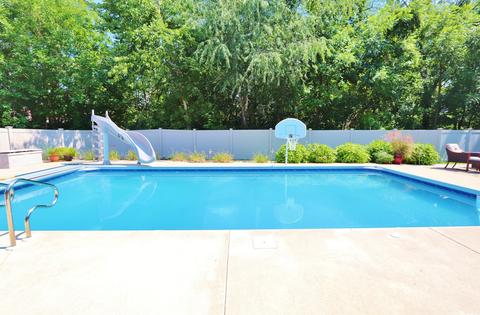 1043 Forest View Dr, Morris, IL 60450 photo 9
