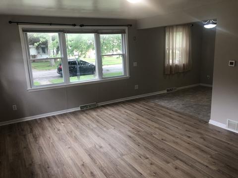 930 S 7th Ave, Kankakee, IL 60901 photo 3