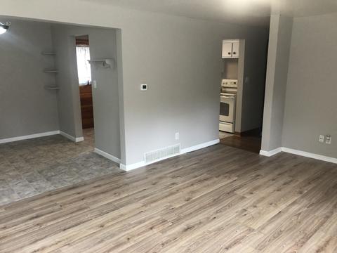 930 S 7th Ave, Kankakee, IL 60901 photo 5