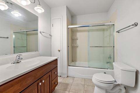 834 Heatherbrook Ct, Wheaton, IL 60189 photo 11