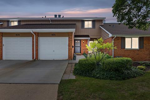 834 Heatherbrook Ct, Wheaton, IL 60189 photo 1