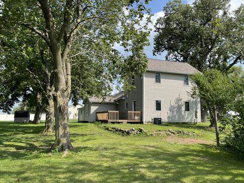 813 Masso St, Chenoa, IL 61726 photo 5