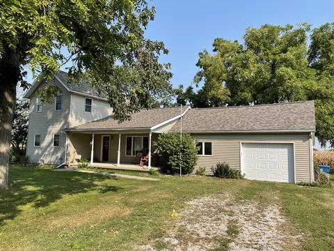 813 Masso St, Chenoa, IL 61726 photo 1