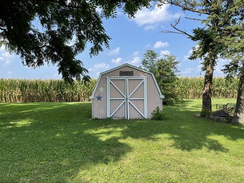 813 Masso St, Chenoa, IL 61726 photo 9