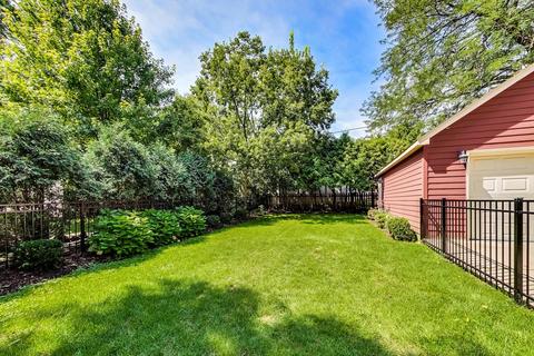 818 N Summit St, Wheaton, IL 60187 photo 39