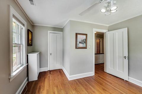 818 N Summit St, Wheaton, IL 60187 photo 26