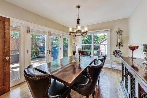 818 N Summit St, Wheaton, IL 60187 photo 12