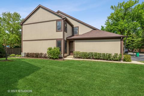 147 Shadowbend Dr, Wheeling, IL 60090 photo 3